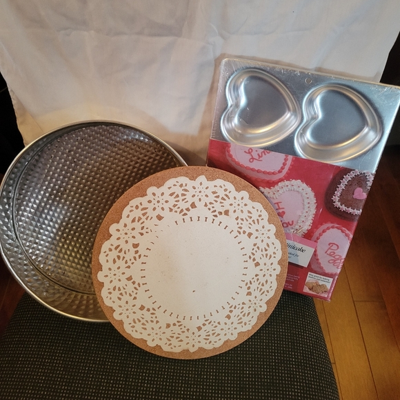 Baker's Gift Basket - Picture 2 of 4